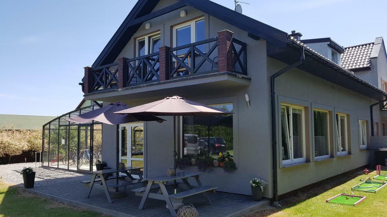Pensjonat Morfeusz Sianożęty Exterior foto